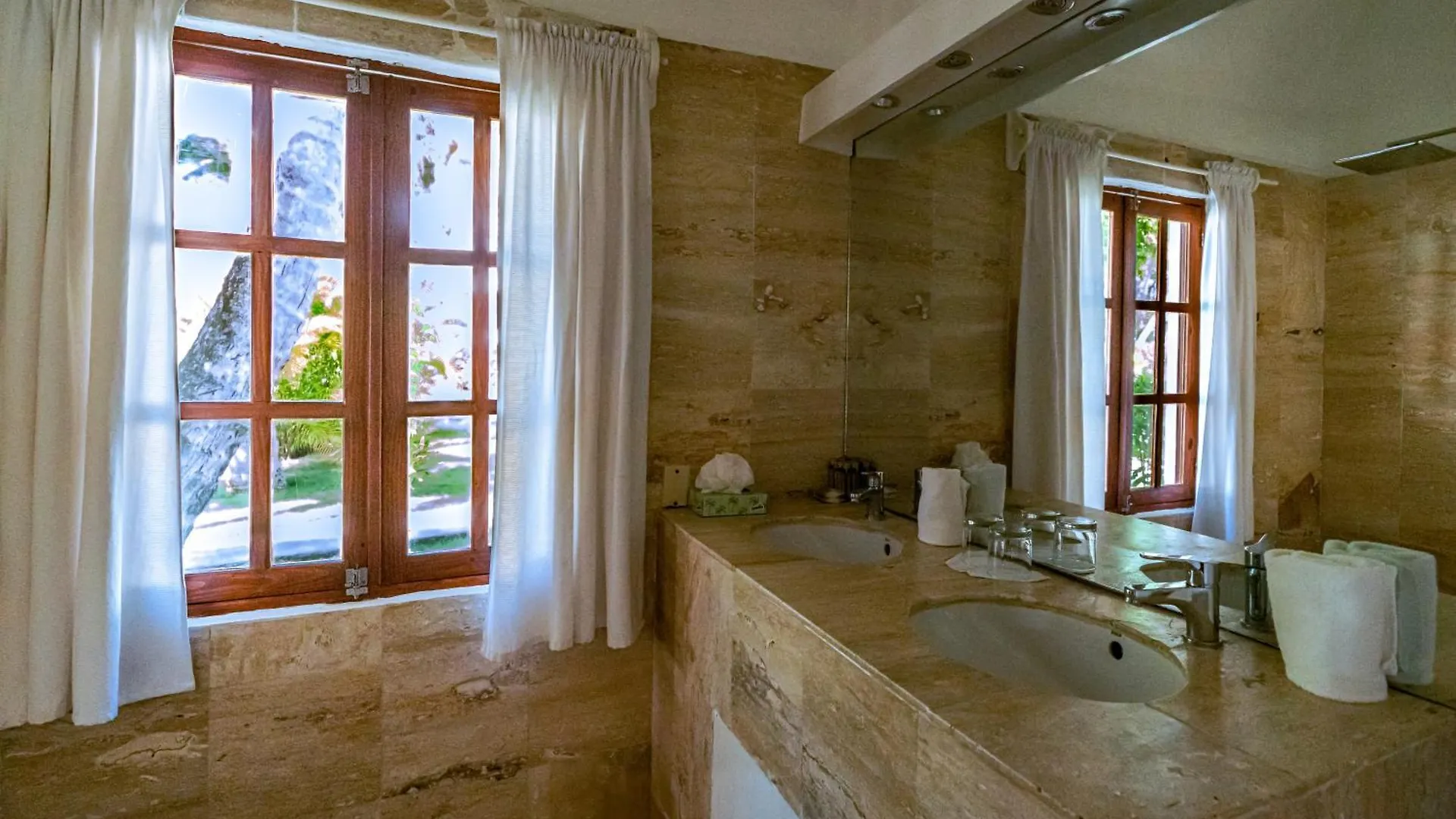 Hotel Atlantis Las Terrenas 3*,  Dominican Republic